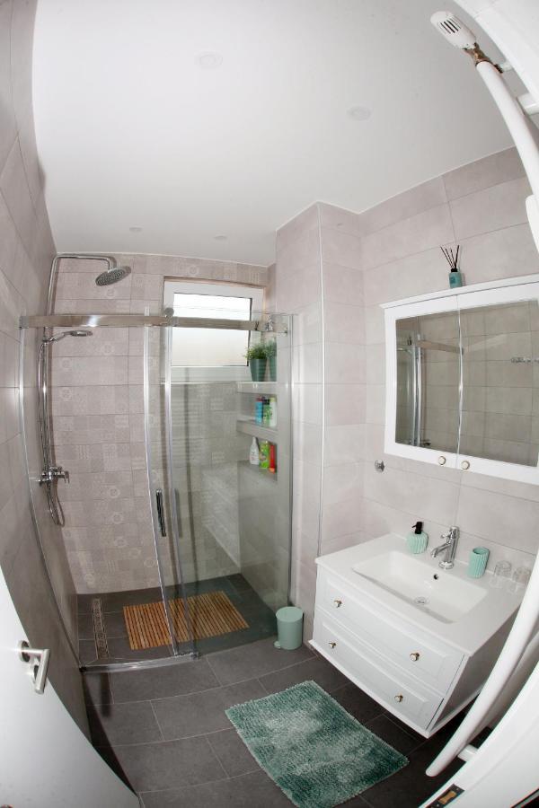 Apartman Lucija Karlovac Eksteriør bilde